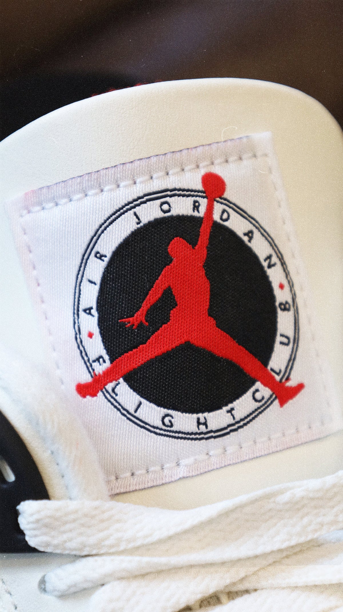 J4 Retro OG Flight Club